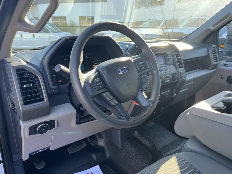 2022 Ford F250 | Photo 4 of 21