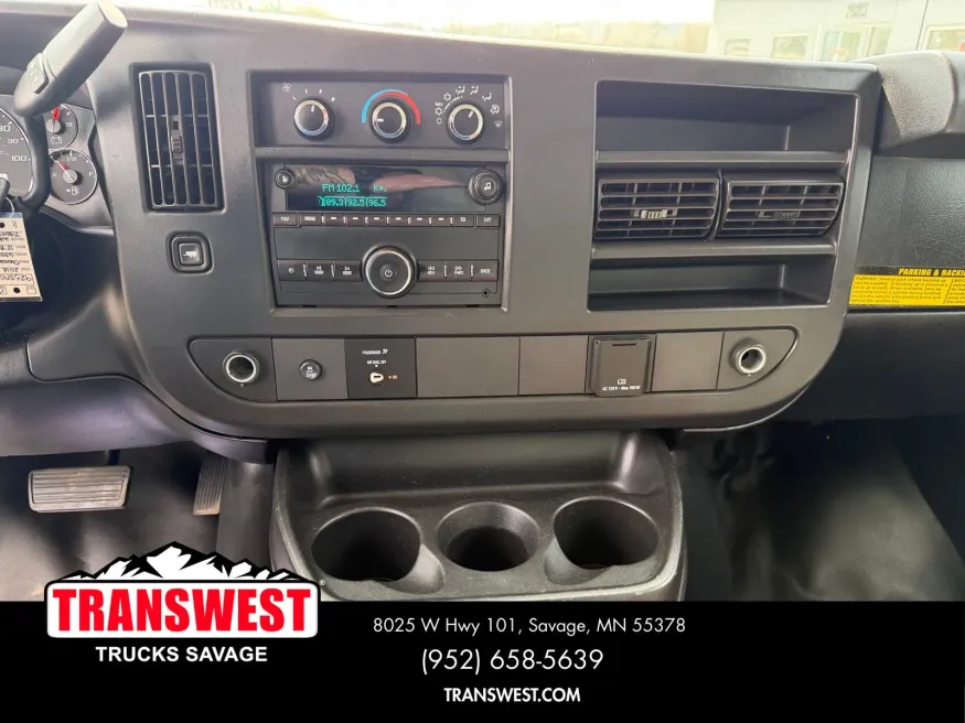 2018 Chevrolet Express 3500 Work Van | Photo 10 of 19