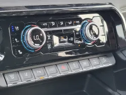 2026 GMC Sierra 2500HD AT4X | Thumbnail Photo 16 of 25