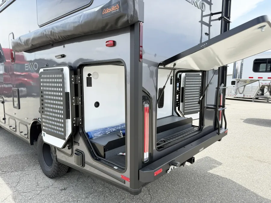 2026 Winnebago EKKO 23B | Photo 23 of 24