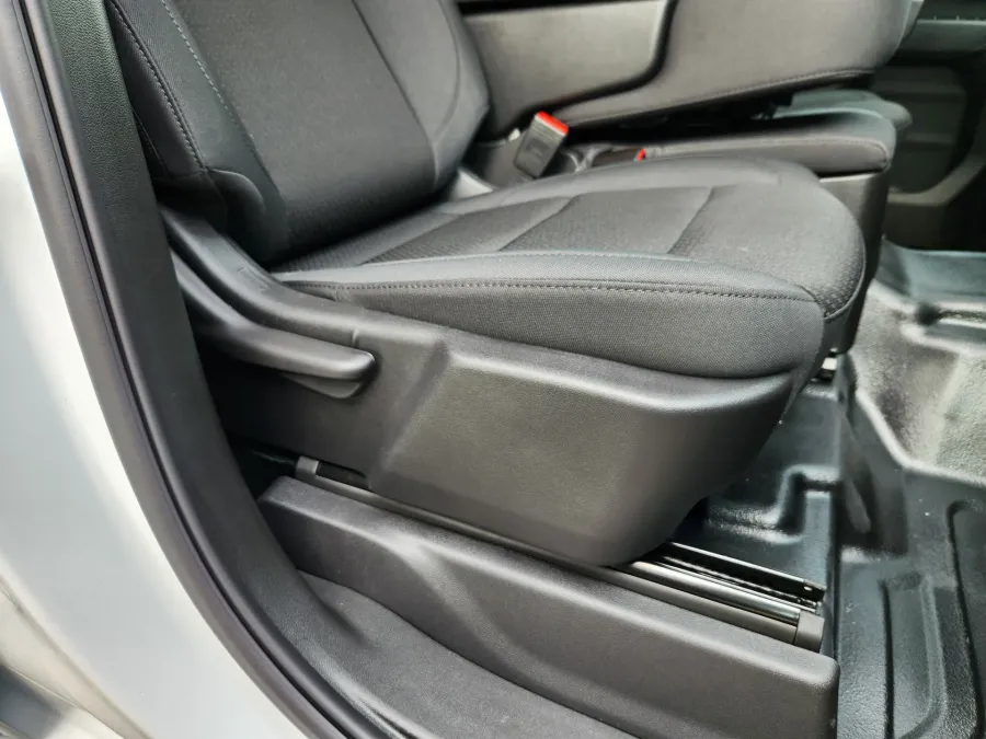 2026 GMC Sierra 3500HD CC Pro | Photo 16 of 28