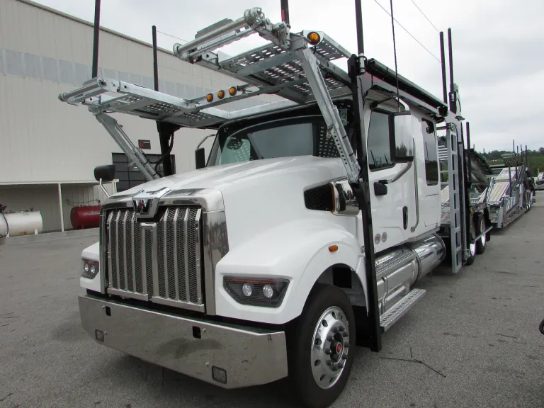 2025 Western Star 49X