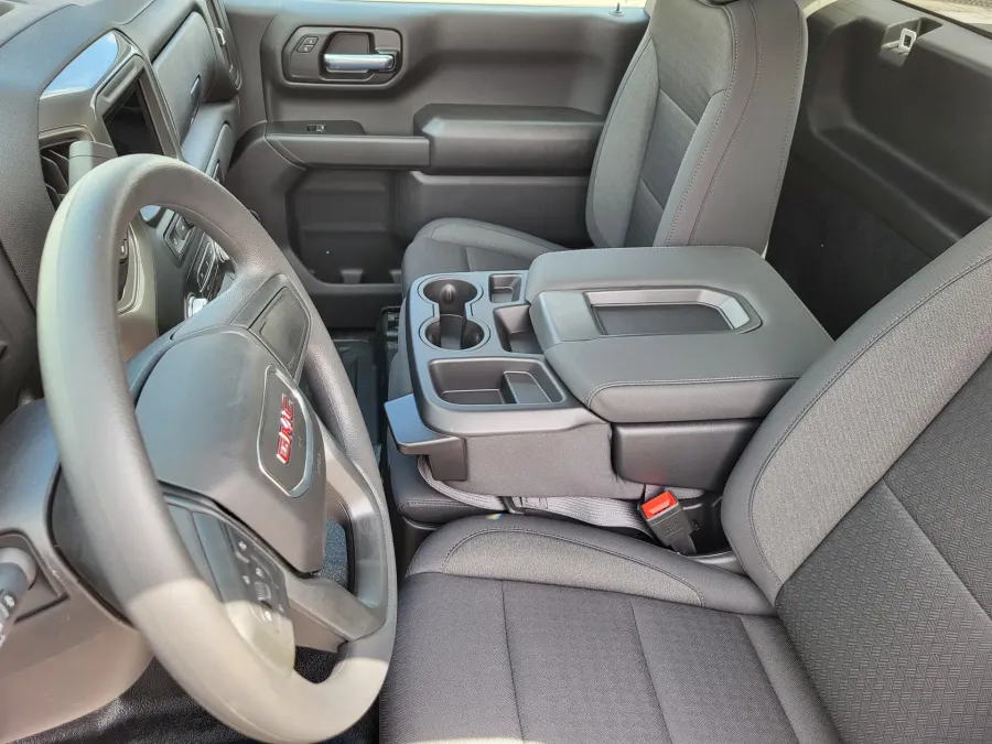 2026 GMC Sierra 1500 Pro | Photo 11 of 22