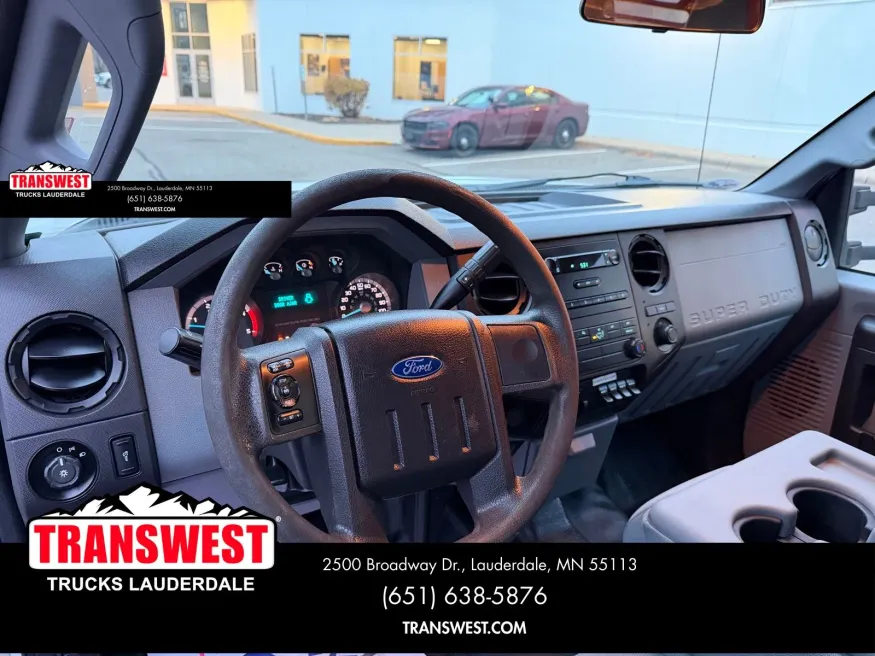 2016 Ford Super Duty F-550 XL | Photo 9 of 21