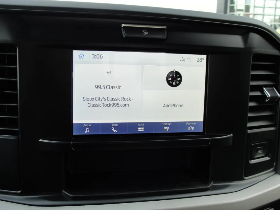 2026 Ford F-350 | Photo 9 of 15