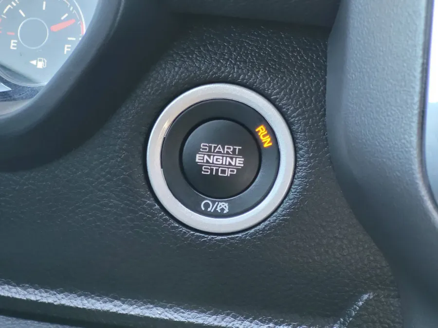 2025 RAM 1500 Laramie | Photo 17 of 25