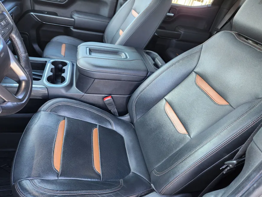 2019 GMC Sierra 1500 AT4 | Photo 13 of 21