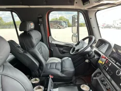 2024 Freightliner M2 106 Bolt | Thumbnail Photo 21 of 34