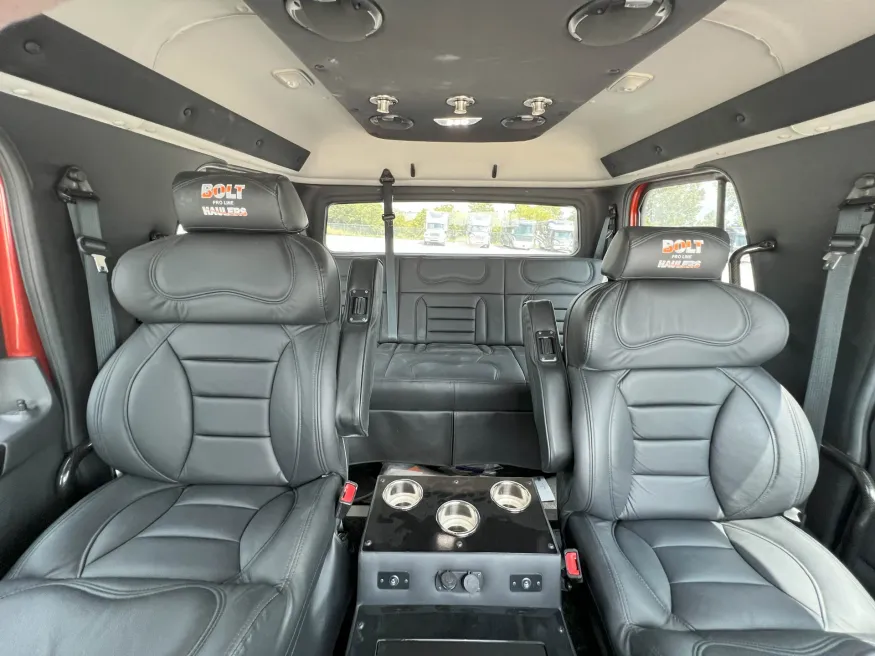 2024 Freightliner M2 106 Bolt | Photo 3 of 33