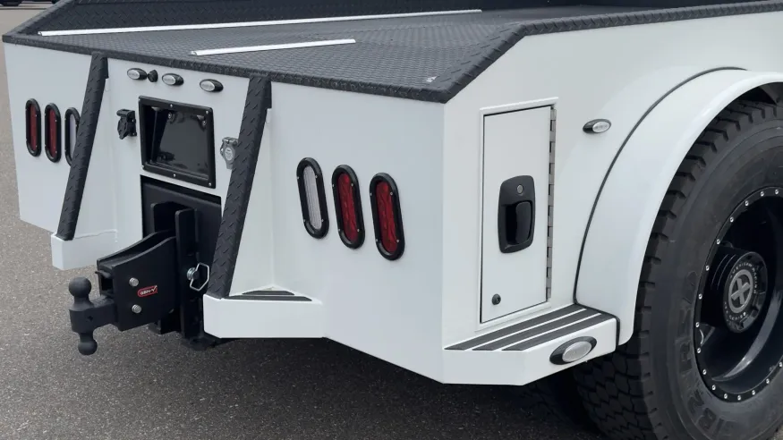 2025 Freightliner M2 106 Summit Hauler | Photo 9 of 22