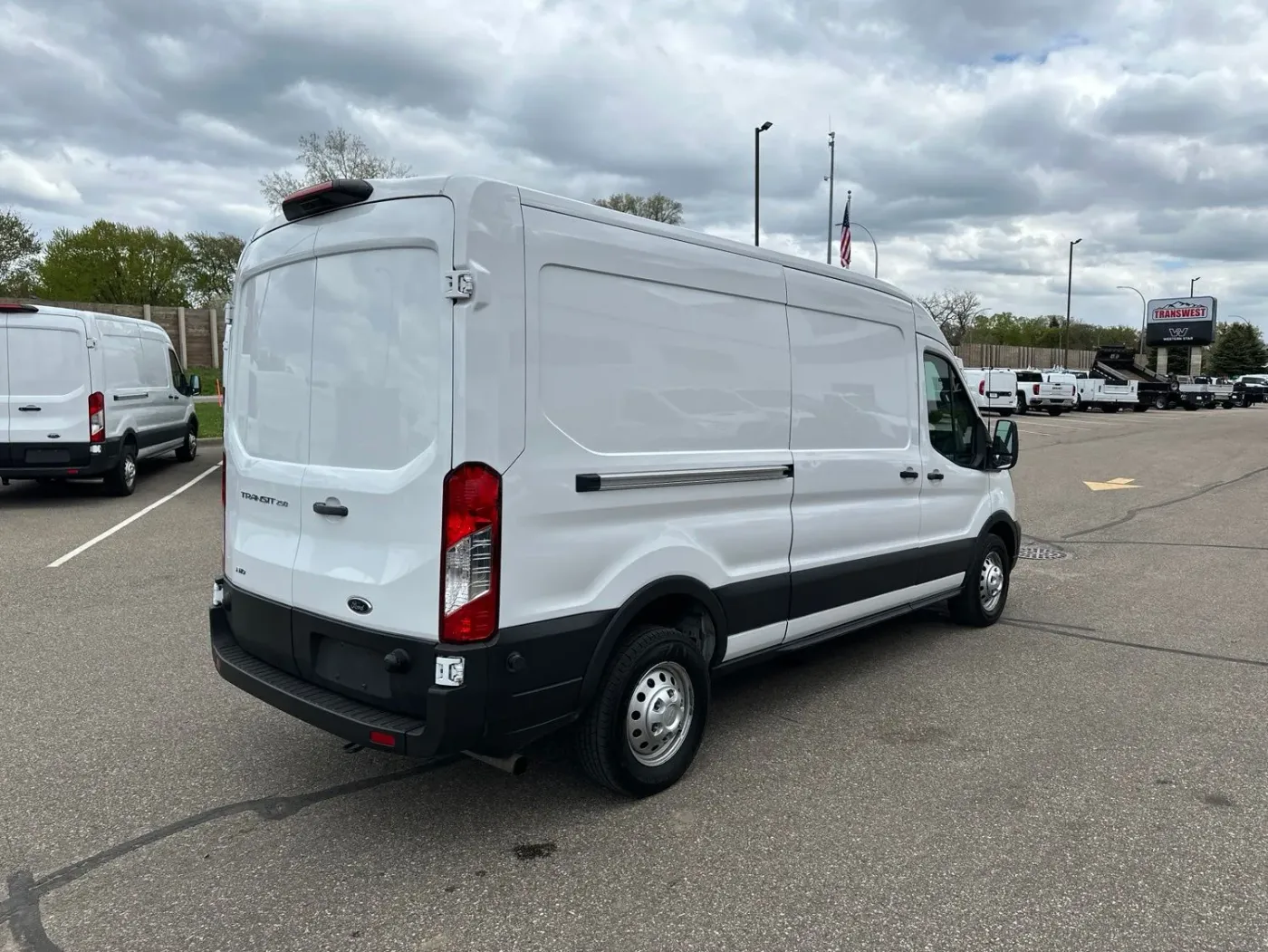 2024 Ford Transit-250 Base | Photo 4 of 14