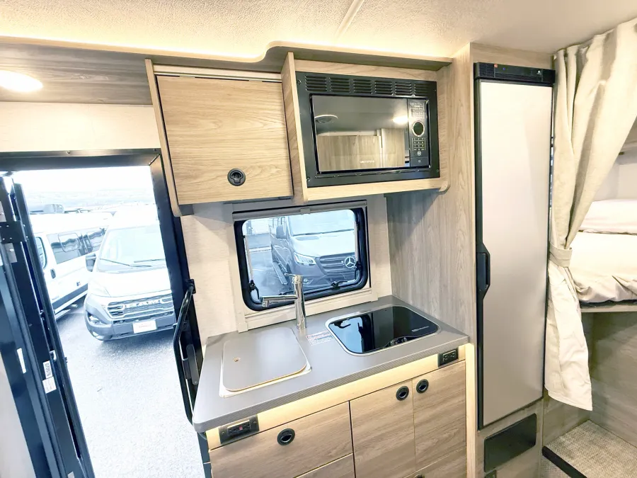 2026 Winnebago EKKO 22A | Photo 6 of 12