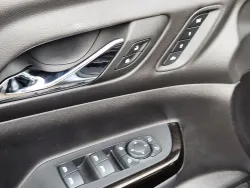 2023 GMC Acadia AT4 | Thumbnail Photo 6 of 27