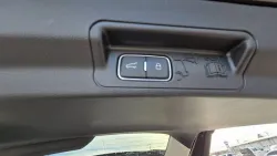 2026 Ford Explorer | Thumbnail Photo 9 of 32