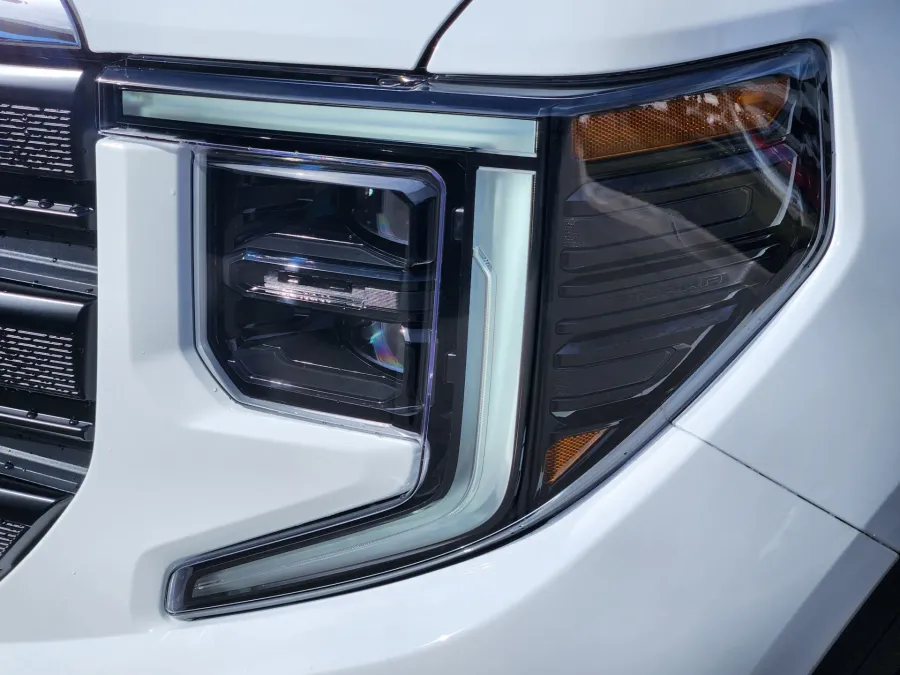 2026 GMC Sierra 1500 Pro | Photo 6 of 22