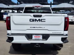 2025 GMC Sierra 2500HD Denali Ultimate | Thumbnail Photo 12 of 31