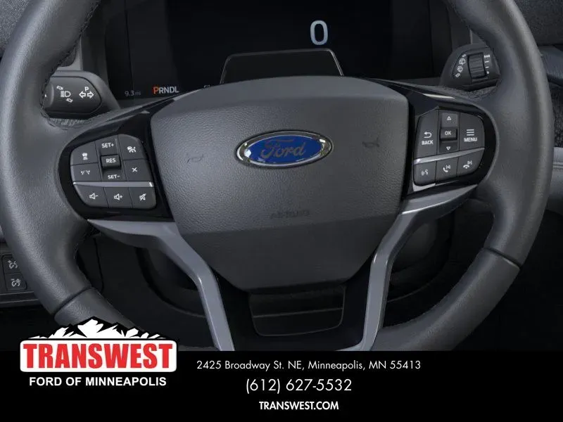 2026 Ford Explorer Platinum | Photo 11 of 23