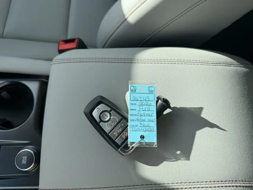 2026 Ford Explorer | Photo 24 of 28