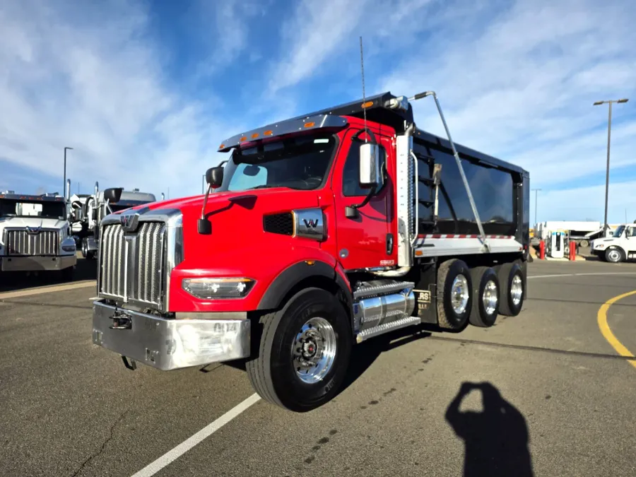 2024 Western Star 49X | Photo 1 of 19