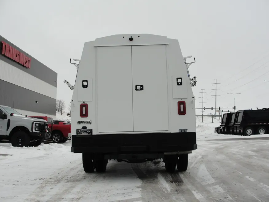 2020 Ford F-450 | Photo 4 of 14