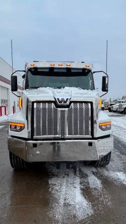 2026 Western Star 47X | Thumbnail Photo 5 of 11