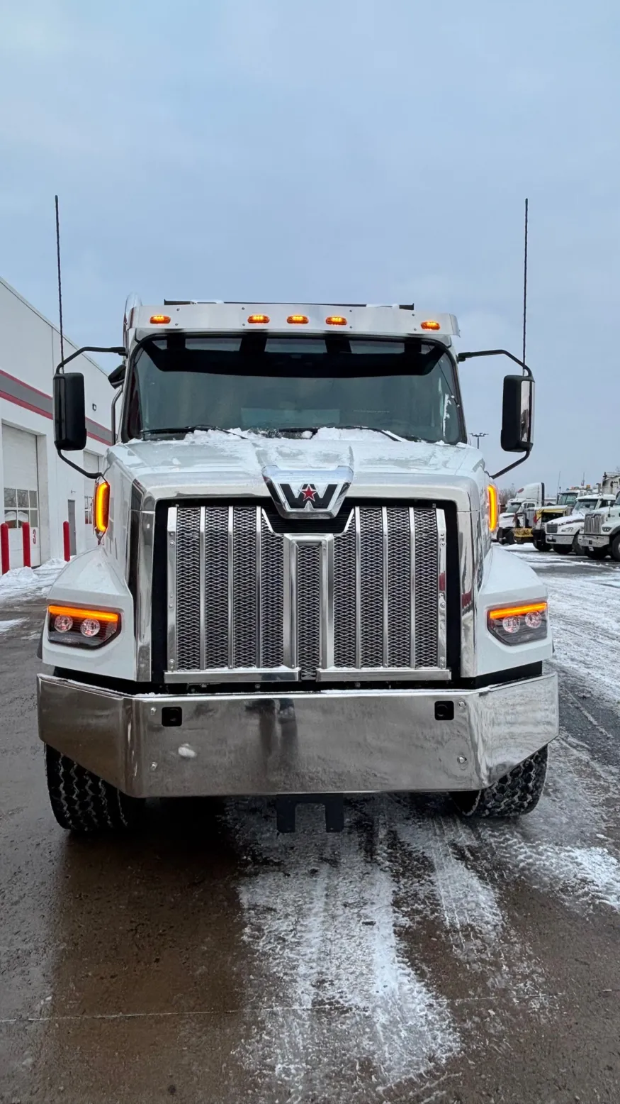 2026 Western Star 47X | Photo 5 of 11