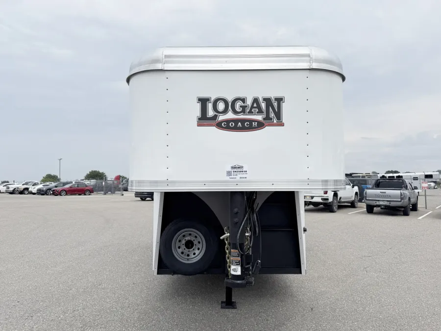 2025 Logan Coach Crossfire 3HGN | Photo 15 of 14