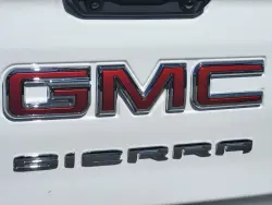 2026 GMC Sierra 3500HD SLT | Thumbnail Photo 10 of 24