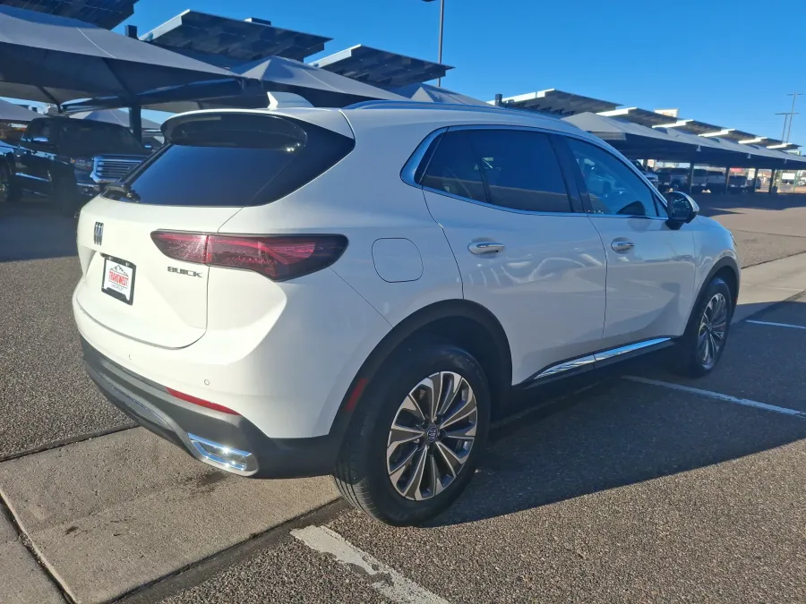 2024 Buick Envision Preferred | Photo 4 of 21