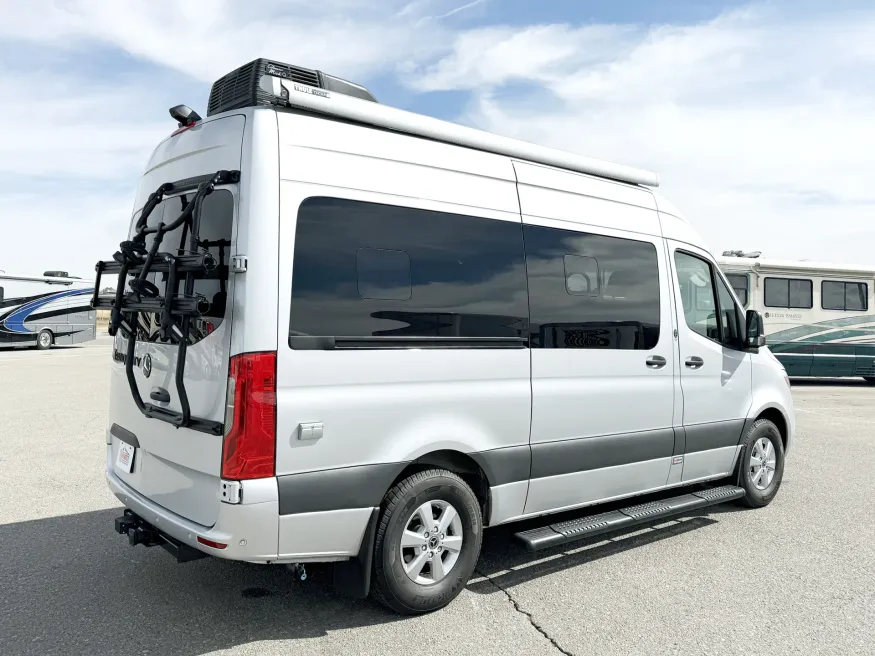 2023 Thor Tranquility 19P | Photo 12 of 16