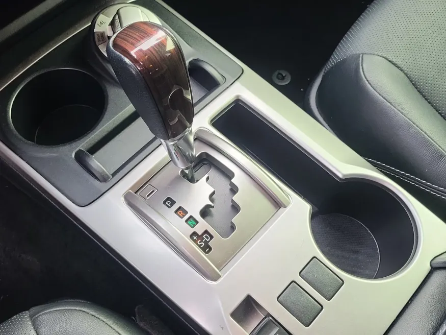 2022 Toyota 4Runner Limited | Photo 19 of 24