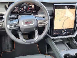 2026 GMC Acadia AT4 | Thumbnail Photo 16 of 22