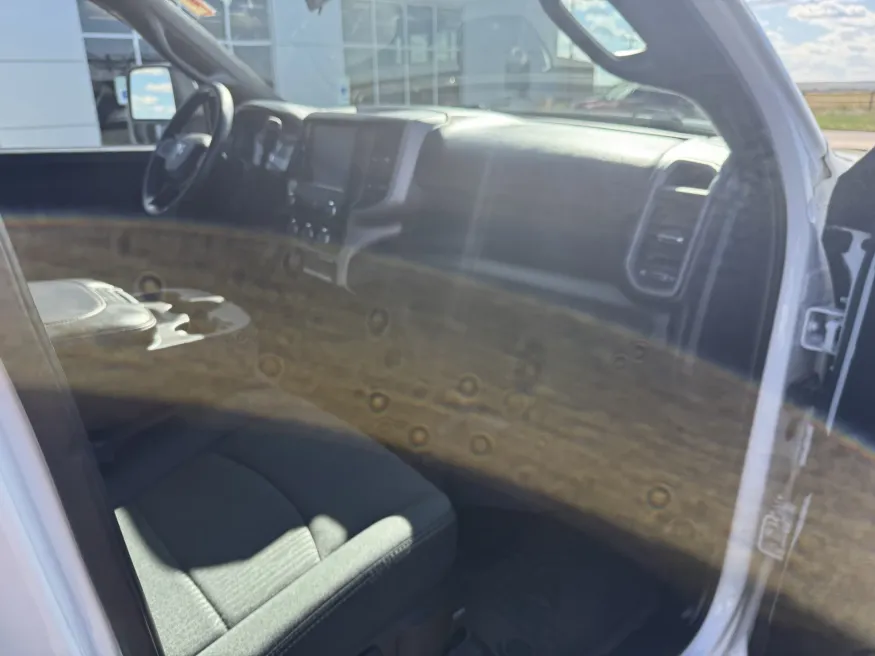 2024 RAM 2500 Tradesman | Photo 11 of 17