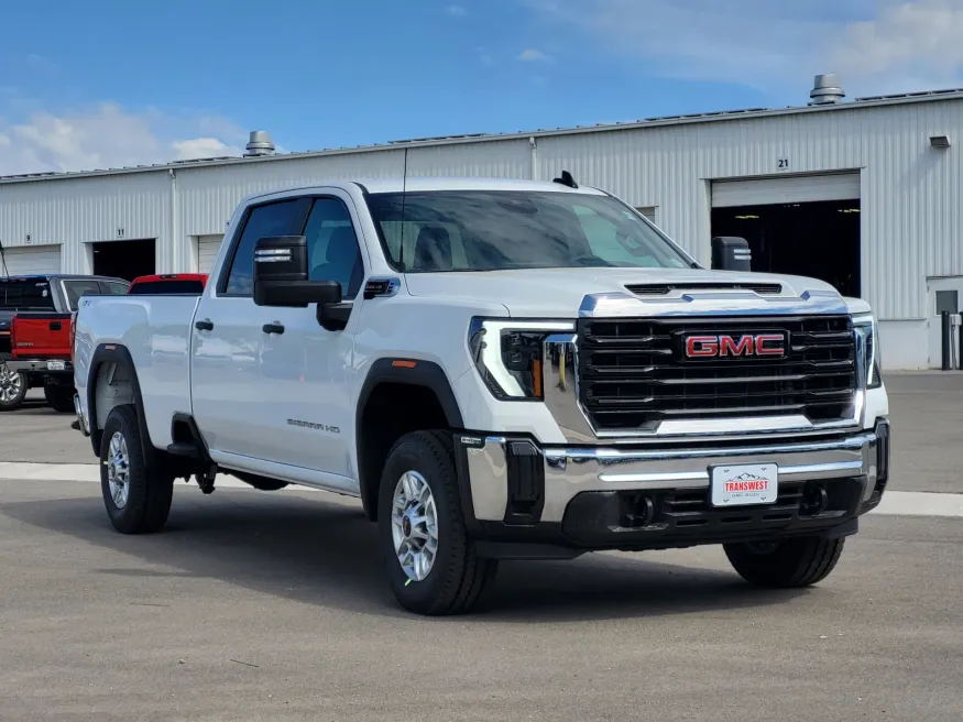2026 GMC Sierra 2500HD Pro | Photo 2 of 24