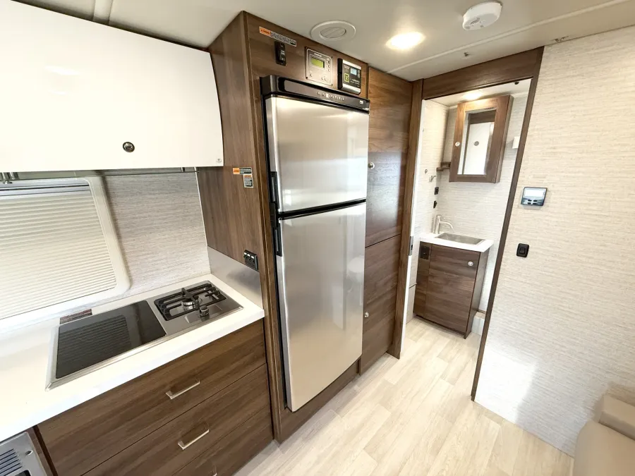 2022 Winnebago Navion 24D | Photo 10 of 23