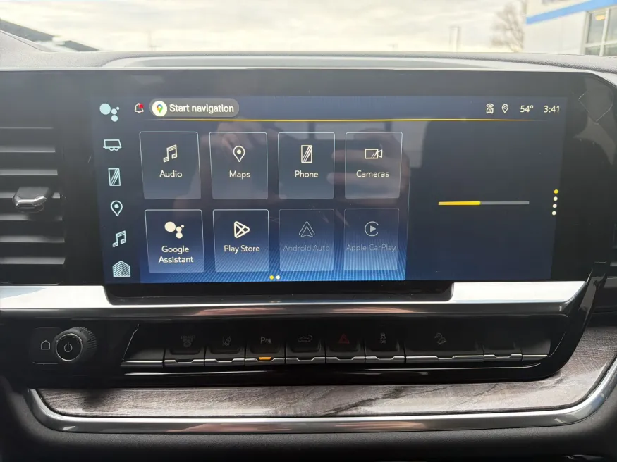 2026 Chevrolet Silverado 3500HD LTZ | Photo 16 of 22