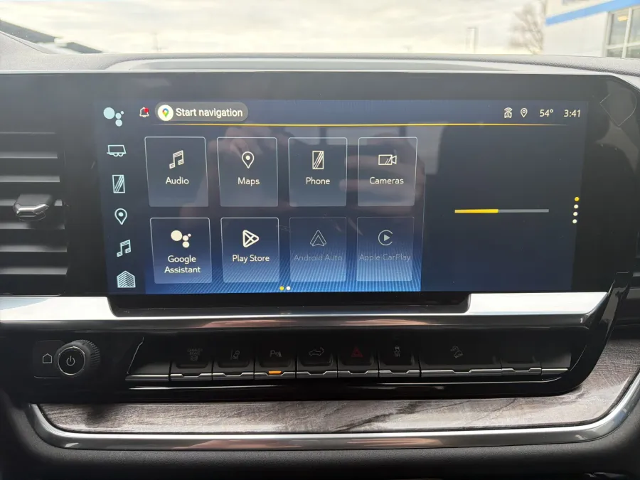 2026 Chevrolet Silverado 3500HD LTZ | Photo 16 of 22