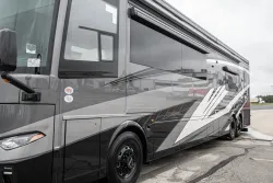 2026 Newmar Essex 4569 | Thumbnail Photo 5 of 34