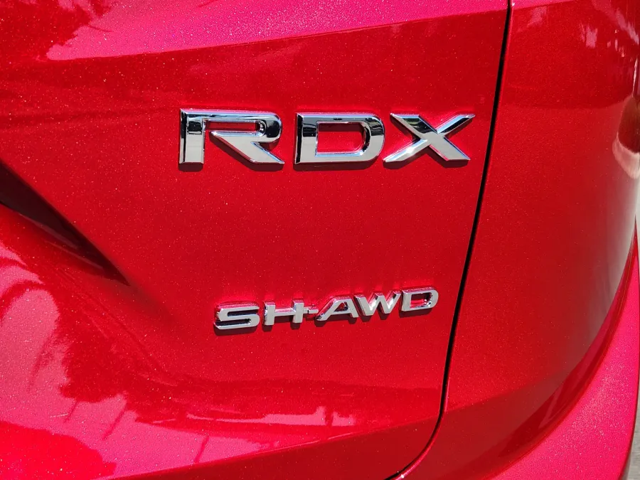 2024 Acura RDX w/A-Spec Package | Photo 15 of 33