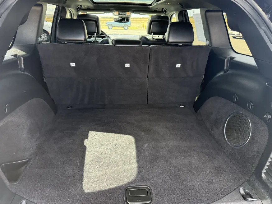 2021 Jeep Grand Cherokee 80th Anniversary | Photo 7 of 17