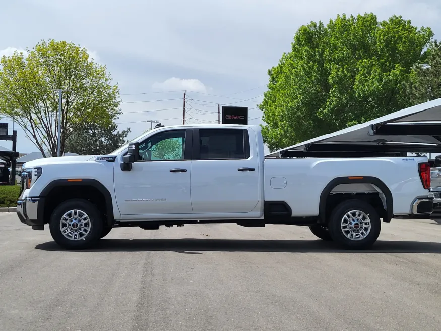 2026 GMC Sierra 2500HD Pro | Photo 3 of 24