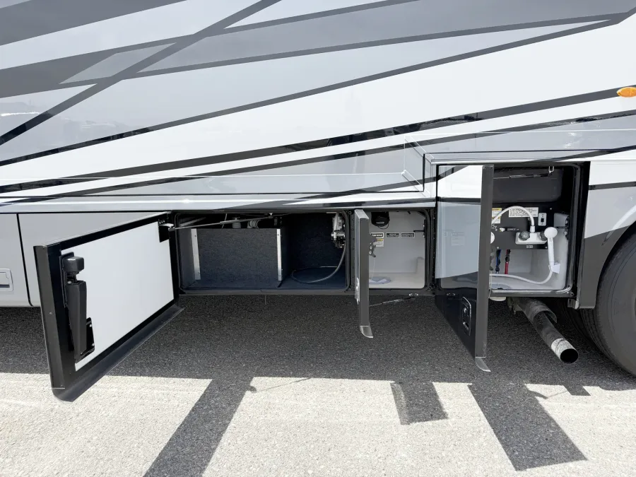 2027 Newmar Bay Star 3114 | Photo 23 of 27