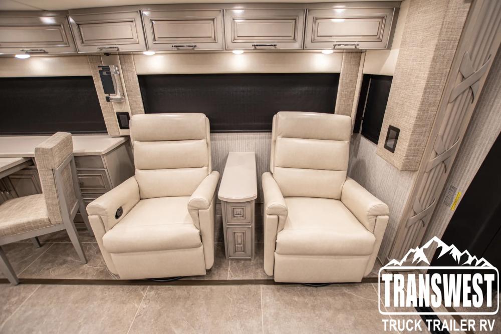 2024 Newmar Supreme Aire 4530 | Photo 5 of 37