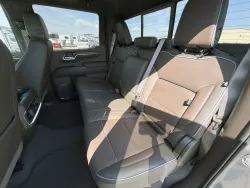 2024 GMC Sierra 1500 Denali | Thumbnail Photo 10 of 24