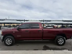 2024 RAM 2500 Big Horn | Thumbnail Photo 4 of 19