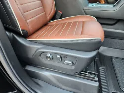 2025 GMC Sierra 2500HD Denali Ultimate | Thumbnail Photo 18 of 30