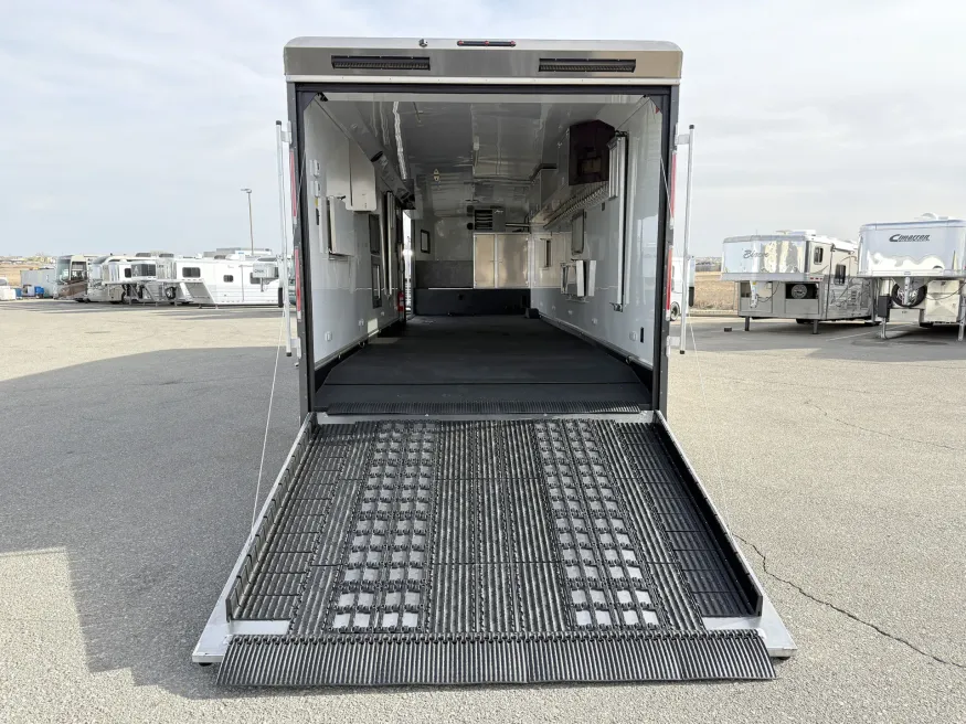 2026 Logan Coach Horse Power Burandt Edition | Photo 6 of 24