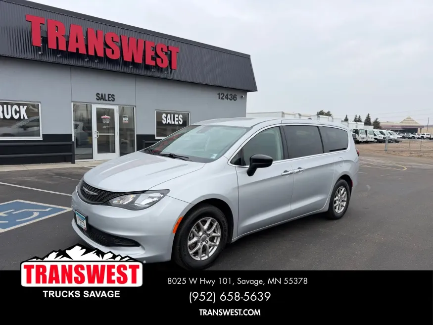 2024 Chrysler Voyager LX | Photo 23 of 23