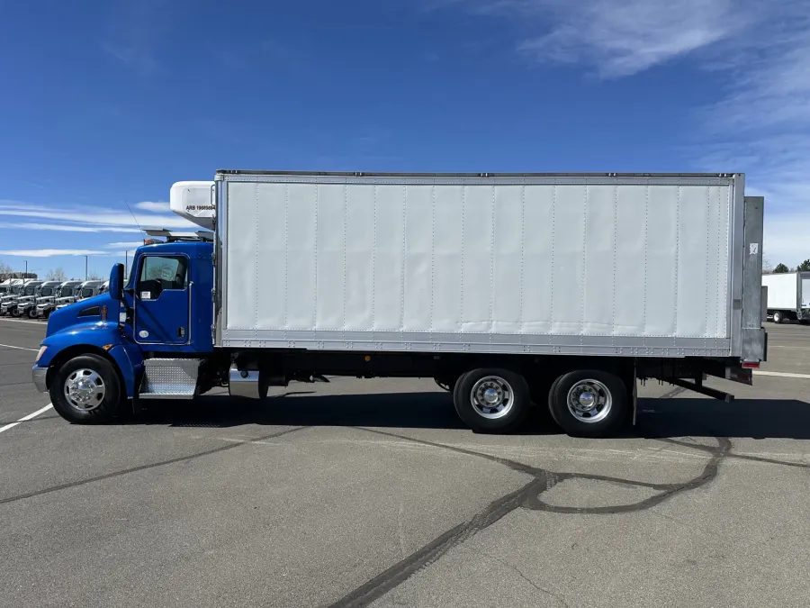 2019 Kenworth T-370 | Photo 8 of 18