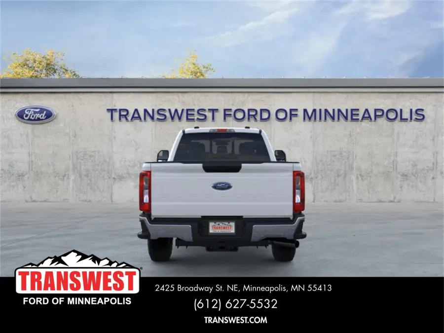 2026 Ford Super Duty F-350 | Photo 5 of 22